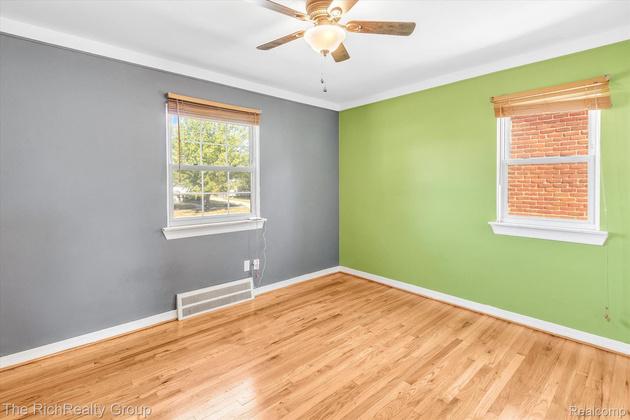 9839 Ruth Avenue Allen Park, MI 48101 - Photo 12 of 32 Gallery Image 12