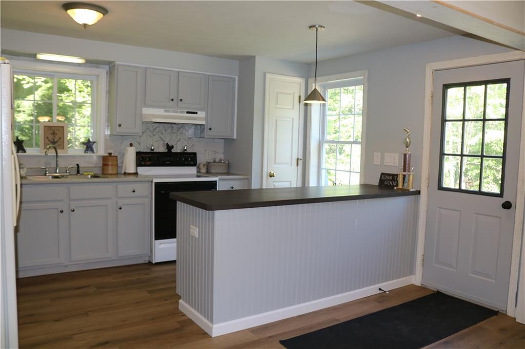 370 New Dam Road North Waterboro, ME 04061 - Photo 5 of 15 Photo