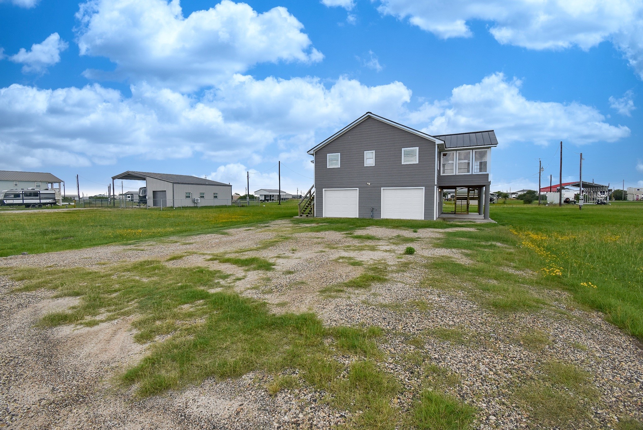 90 Bluefish Palacios, TX 77465 - Photo 3 of 48