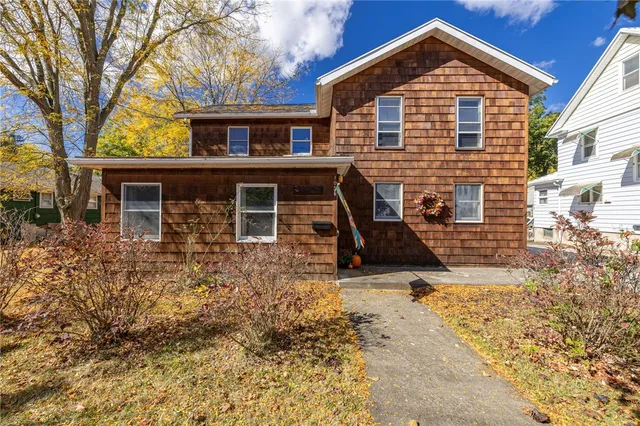 $249,900 | 105 Wadsworth Avenue, Avon, NY 14414