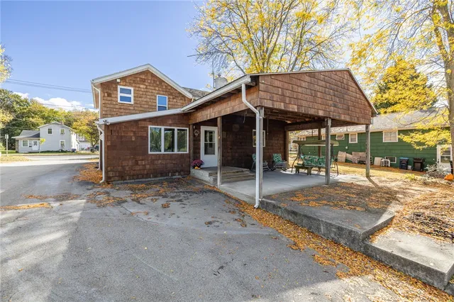 $249,900 | 105 Wadsworth Avenue, Avon, NY 14414