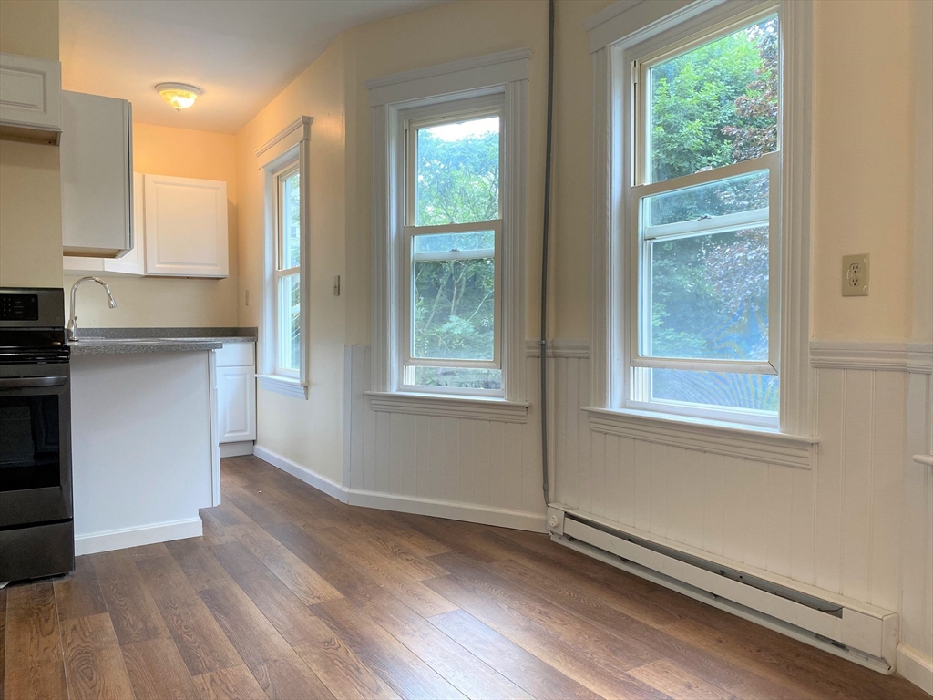 68 Everard Street, Unit 2 Worcester, MA 01605 - Photo 22 of 24