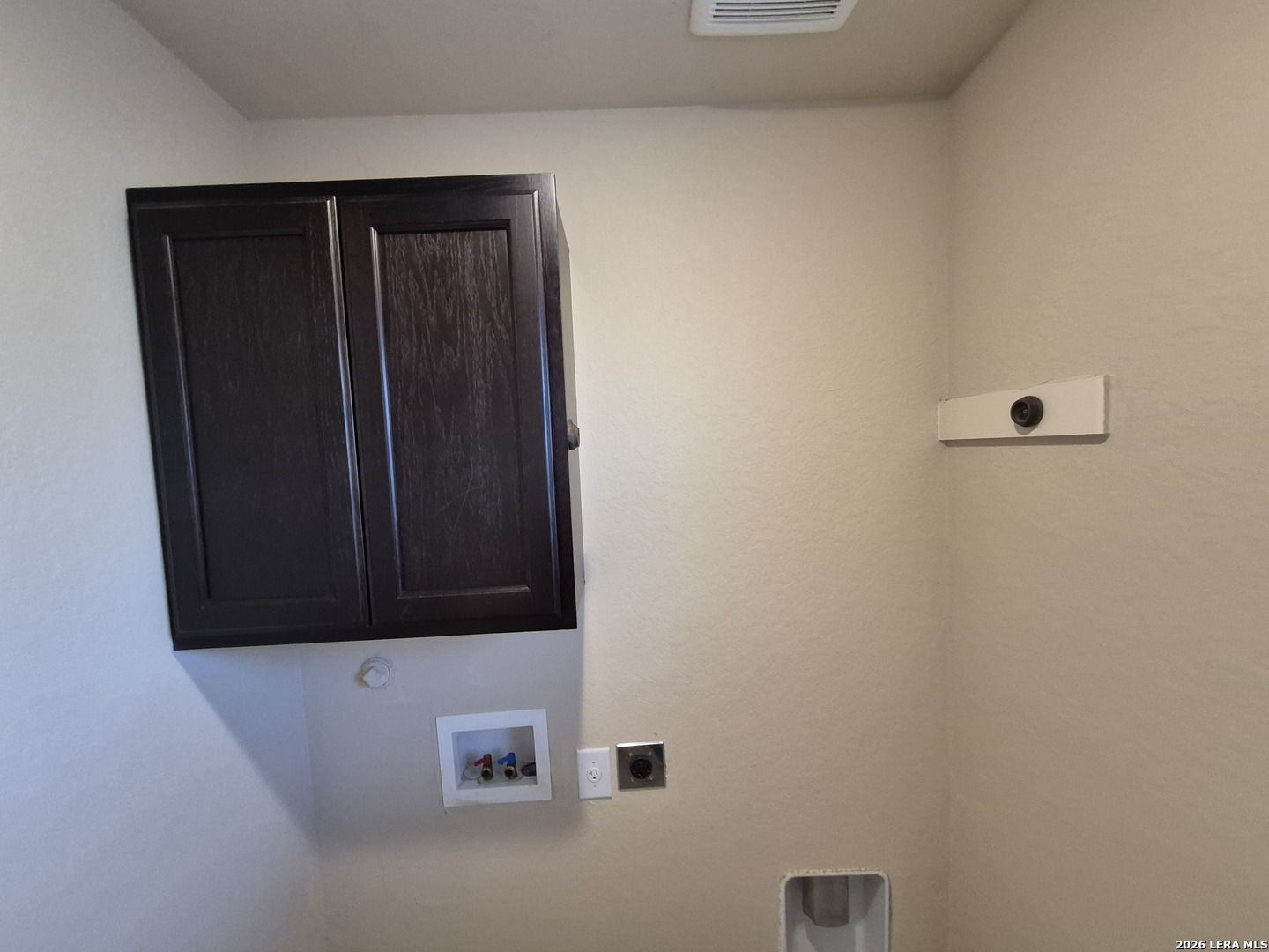 6515 Marcel Way, Unit 101 San Antonio, TX 78233 - Photo 20 of 28 a view of door