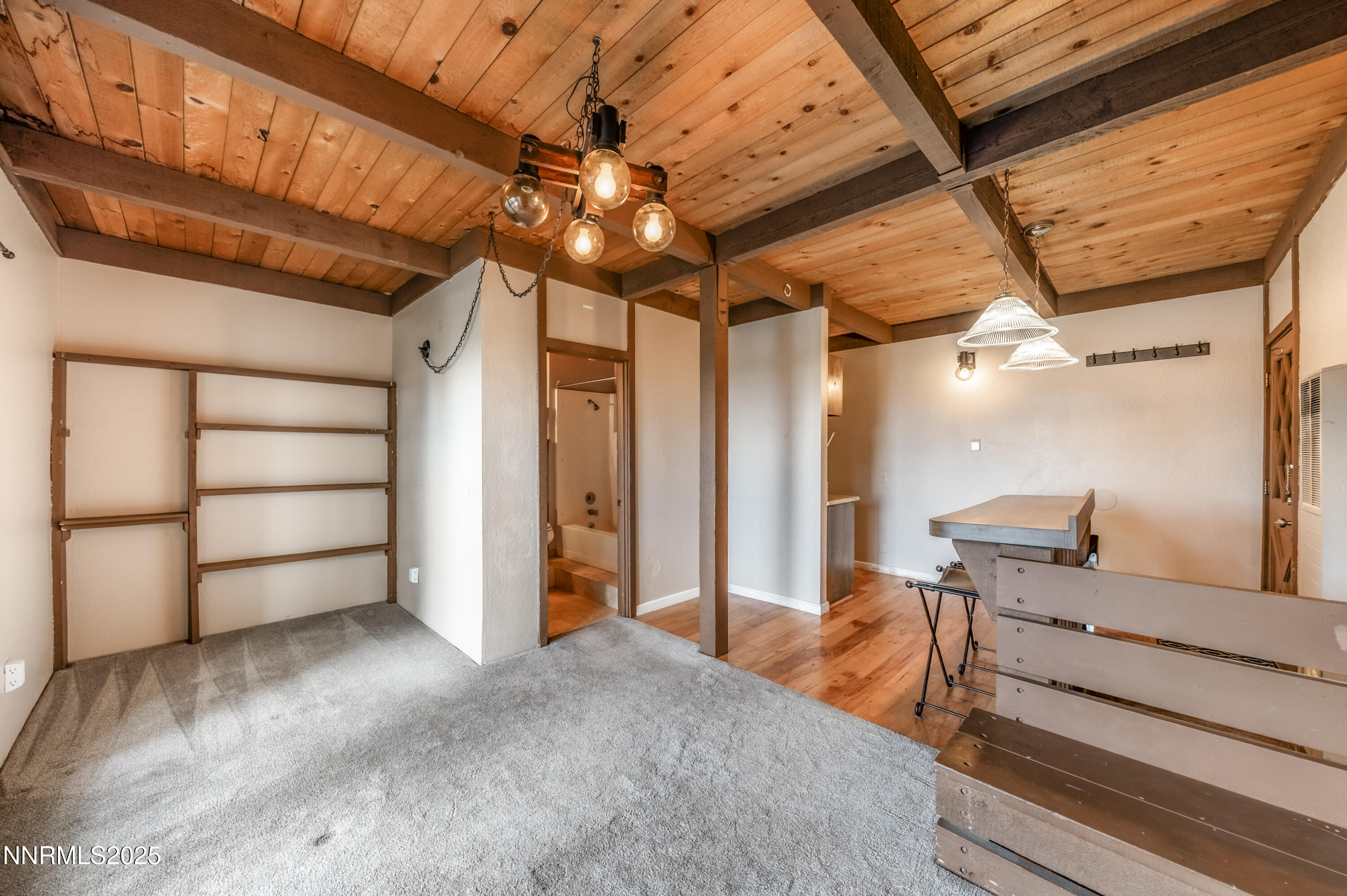 331 Tramway Drive, Unit 14 Stateline, NV 89449 - Photo 4 of 14 Living Area