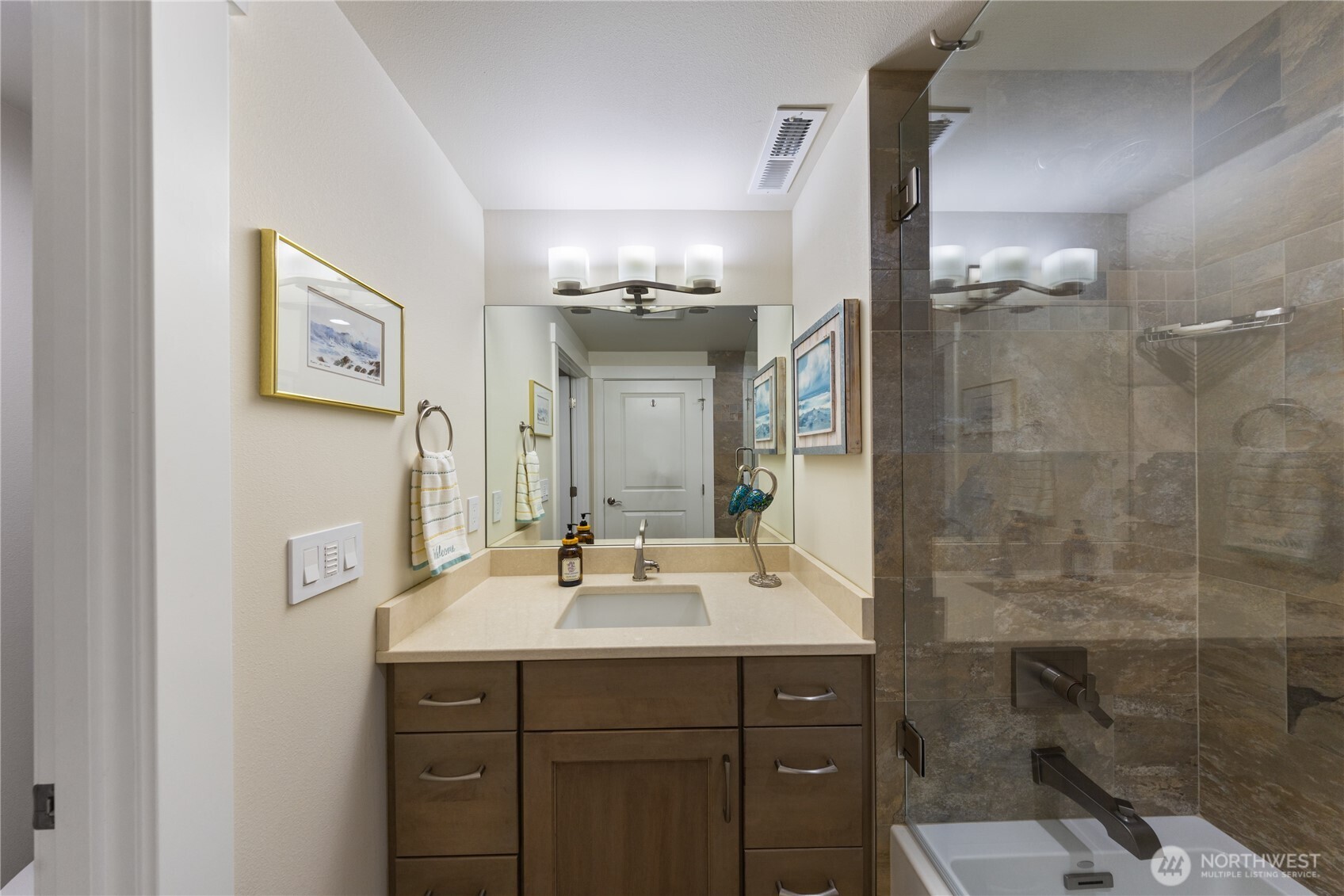 5301 Doon Way Anacortes, WA 98221 - Photo 25 of 39