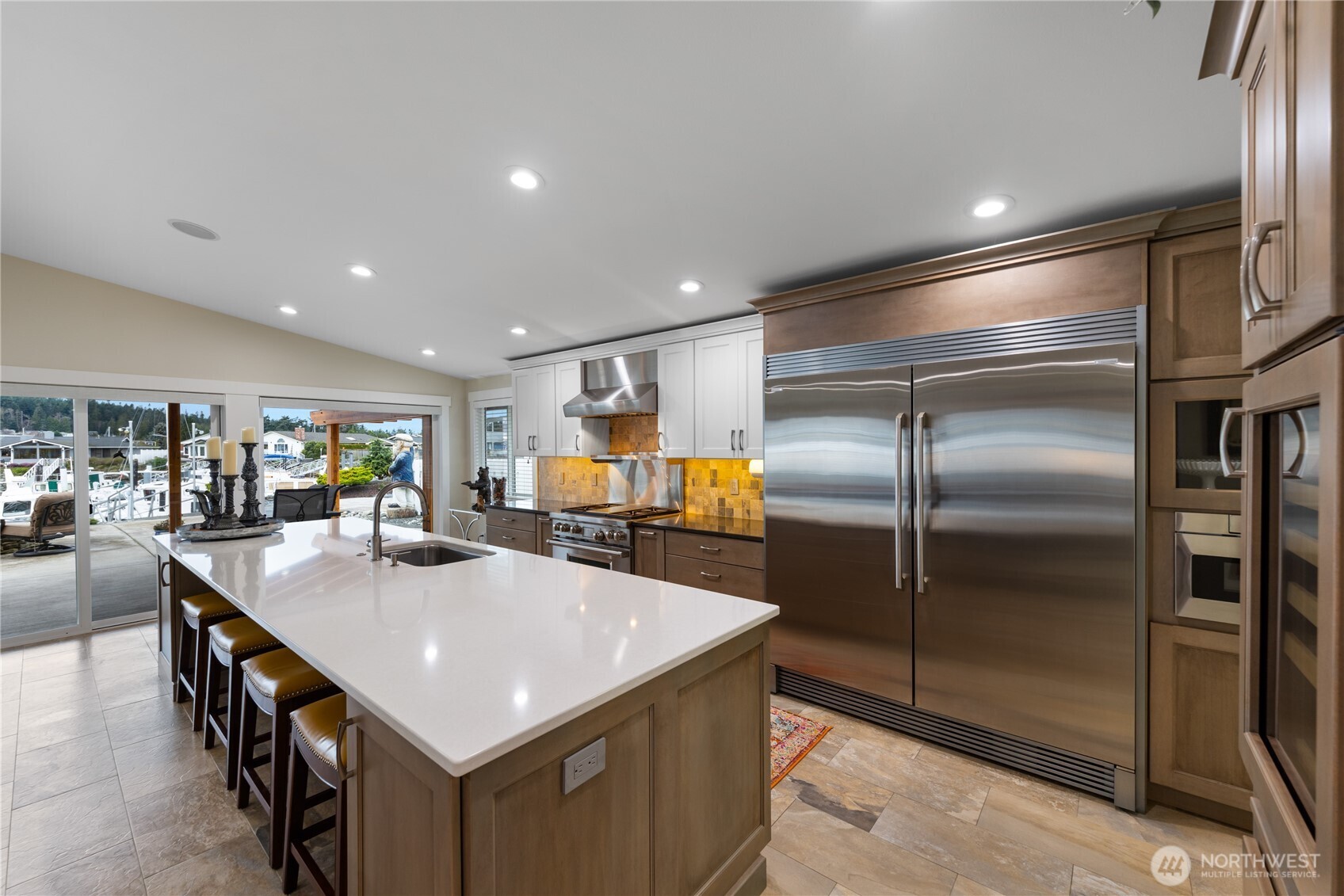 5301 Doon Way Anacortes, WA 98221 - Photo 5 of 39