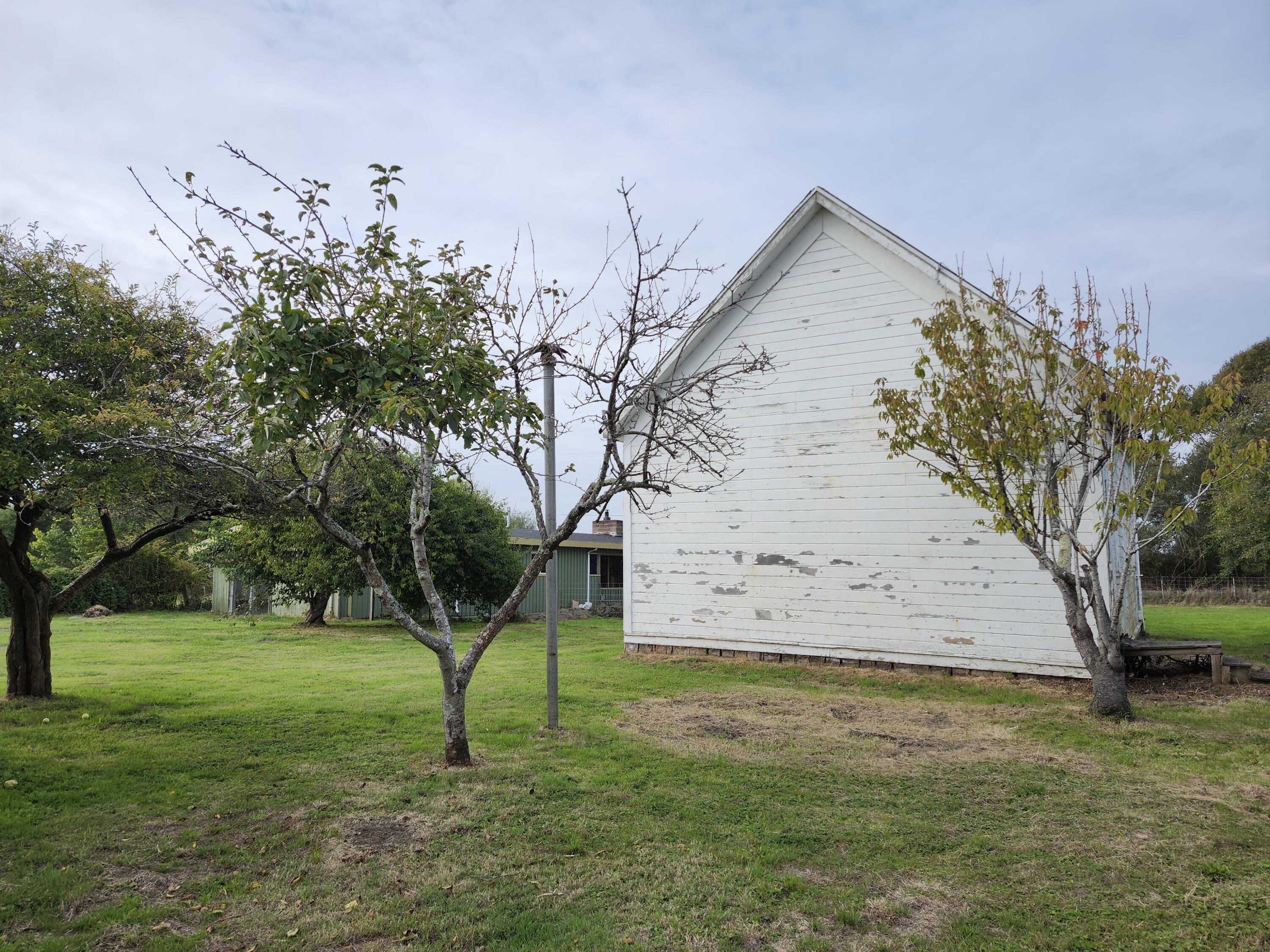 1212 Mad River Road Arcata, CA 95521 - Photo 25 of 46