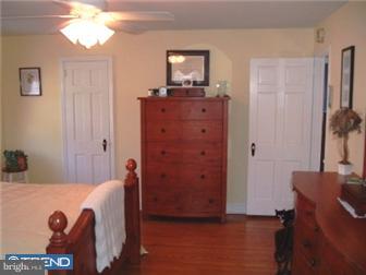 511 Arbor Road Cheltenham, PA 19012 - Photo 8 of 11 Bedroom - Main