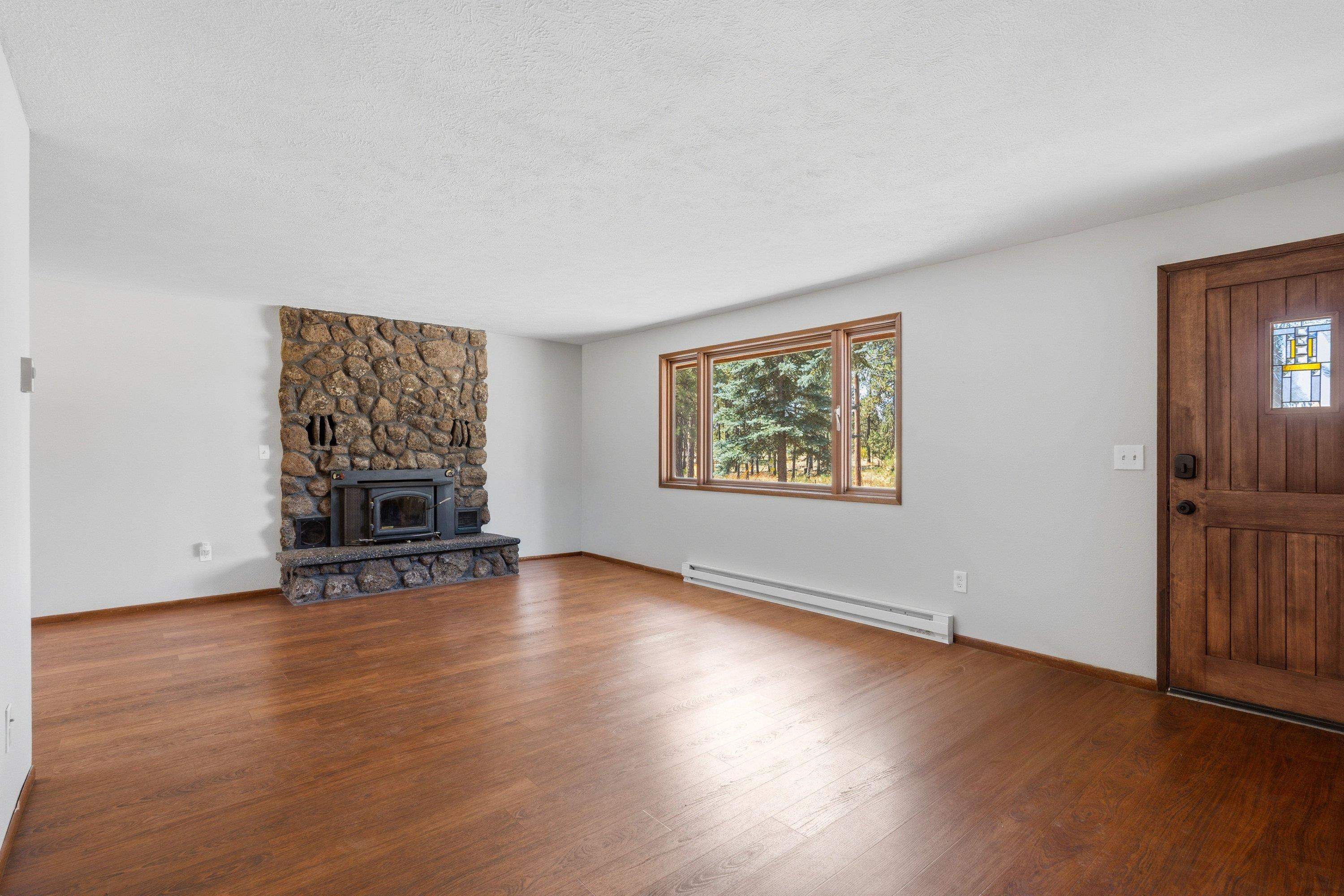 16423 South Maple Road Spokane, WA 99224 - Photo 3 of 47