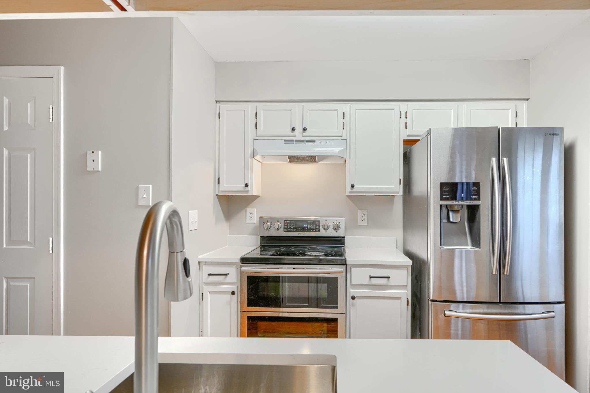 309 Overlea Place Abingdon, MD 21009 - Photo 7 of 28 Kitchen