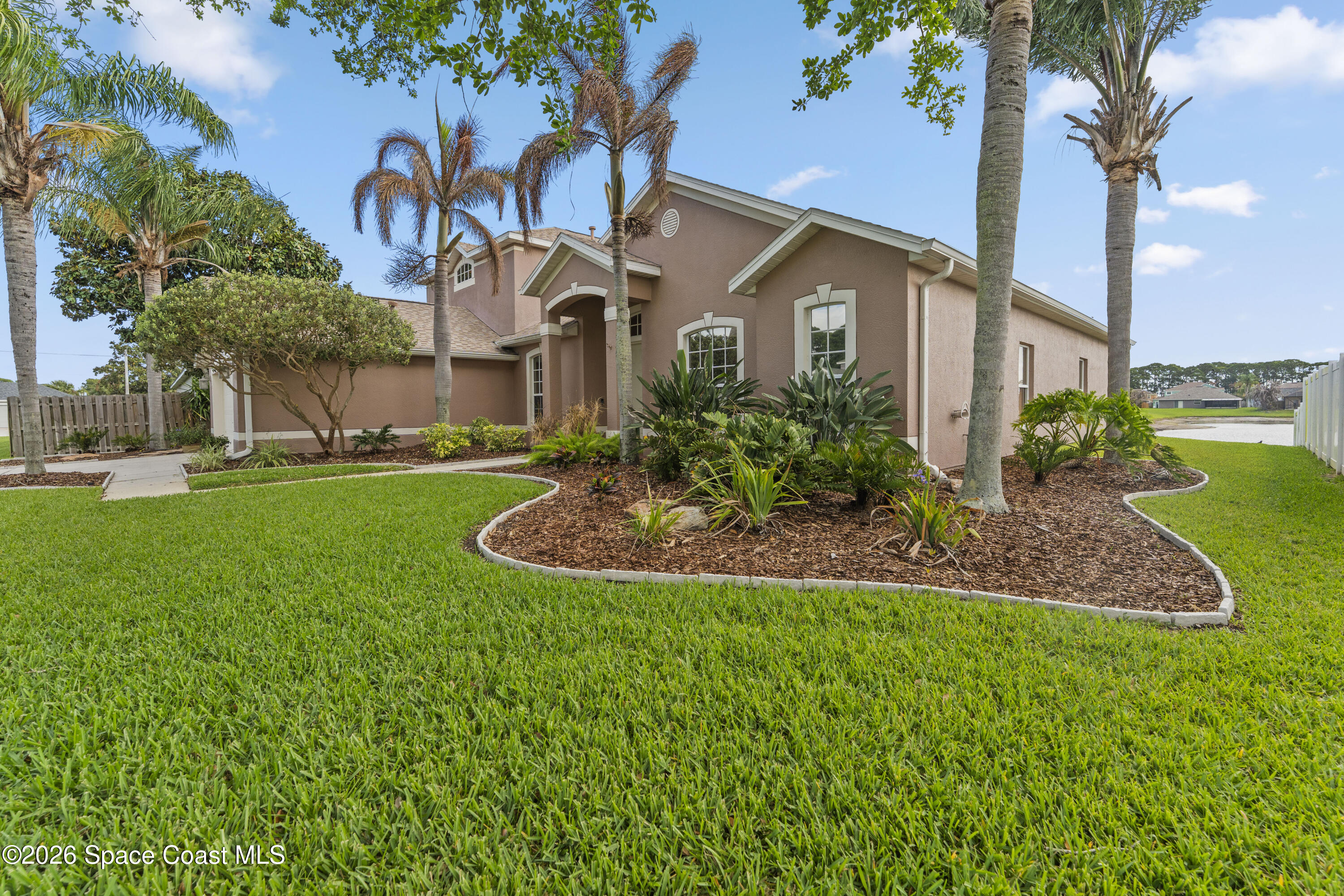 385 Tunbridge Drive Rockledge, FL 32955 - Photo 4 of 49 DSC07517_1