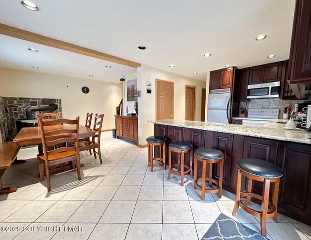 $455,000 | 20 Laurel Court, Gouldsboro, PA 18424