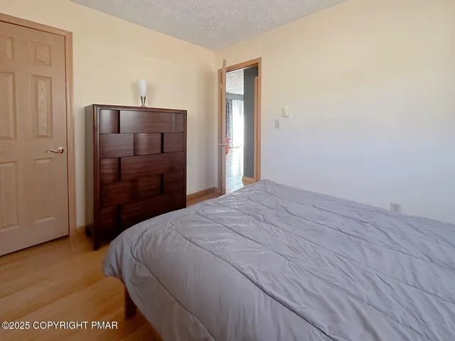 $455,000 | 20 Laurel Court, Gouldsboro, PA 18424