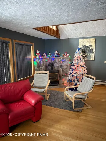 $455,000 | 20 Laurel Court, Gouldsboro, PA 18424