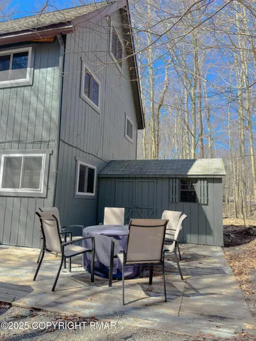 $455,000 | 20 Laurel Court, Gouldsboro, PA 18424