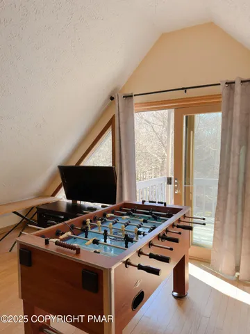 $455,000 | 20 Laurel Court, Gouldsboro, PA 18424