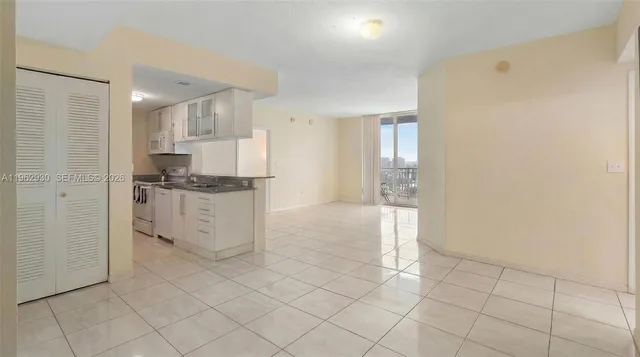 $425,000 | 275 Northeast 18th Street, Unit 1510, Miami, FL 33132