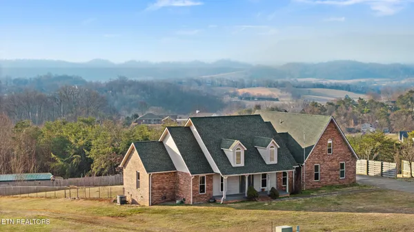 $575,000 | 1209 Whaleys Overlook, Kodak, TN 37764