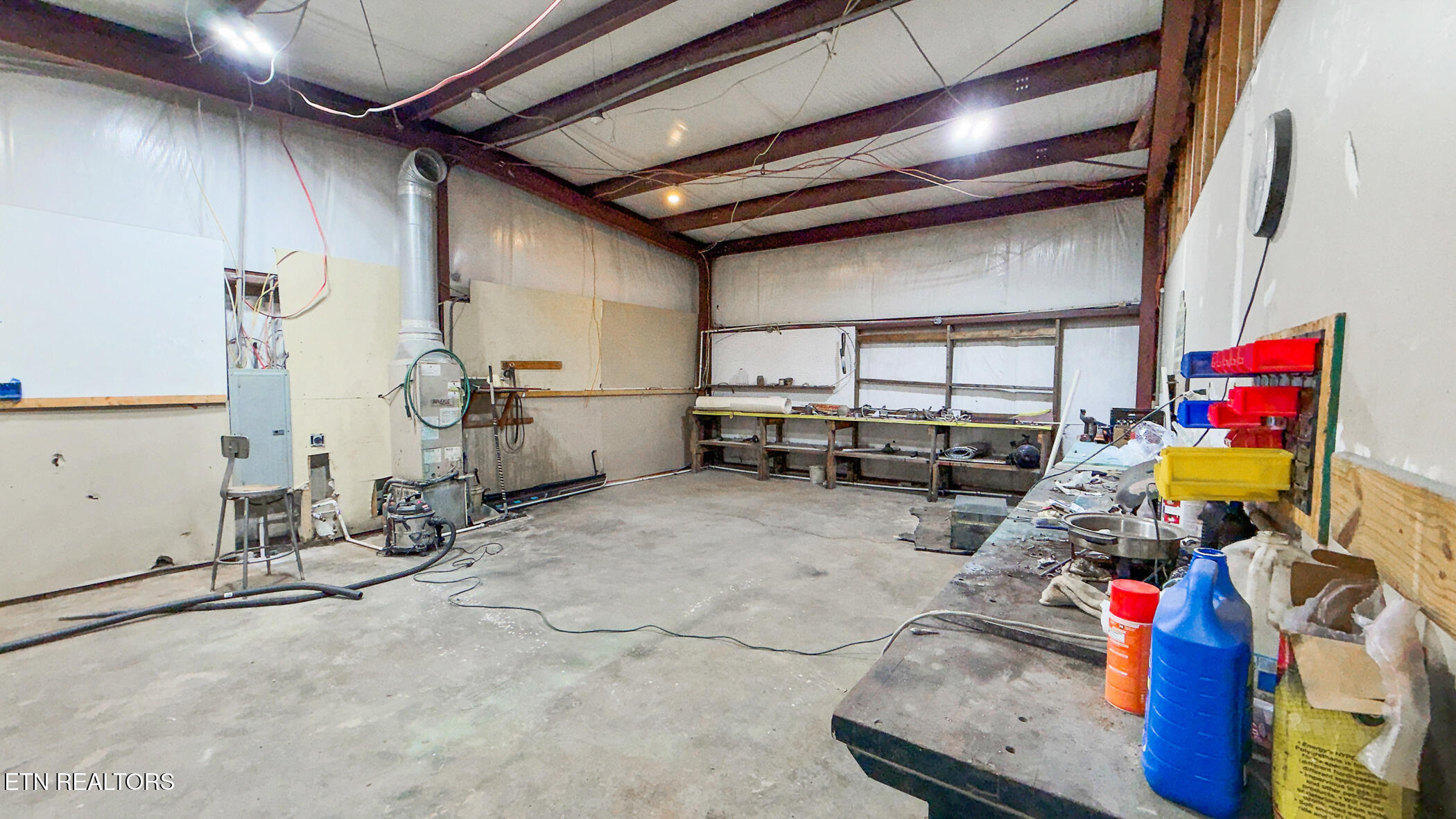 1209 Whaleys Overlook Kodak, TN 37764 - Photo 49 of 53 img_4249