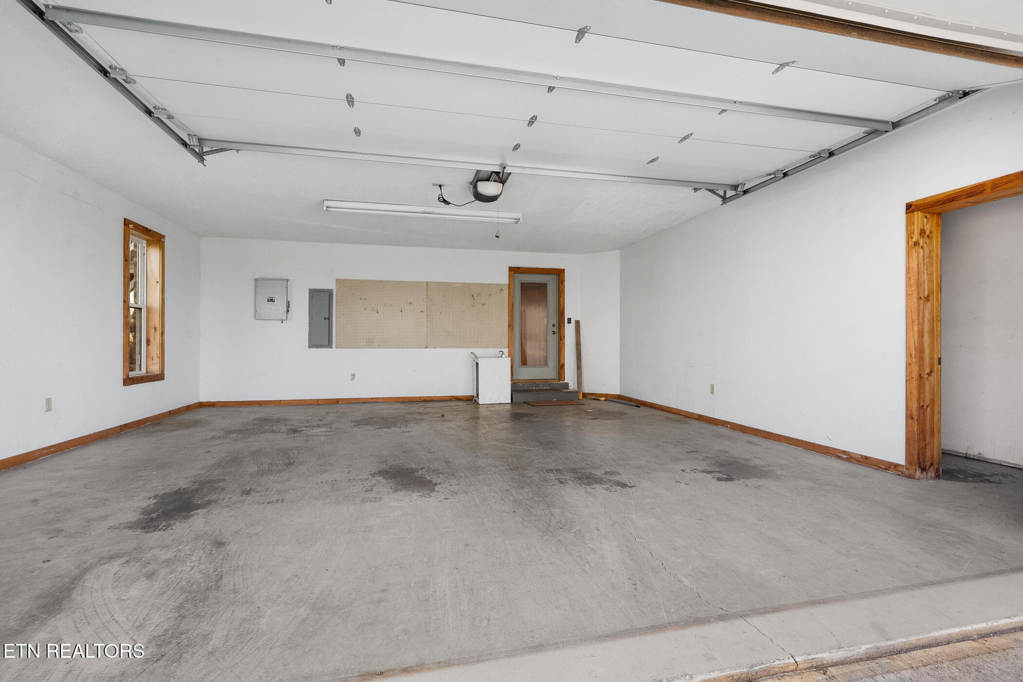 1209 Whaleys Overlook Kodak, TN 37764 - Photo 9 of 53 dsc03291