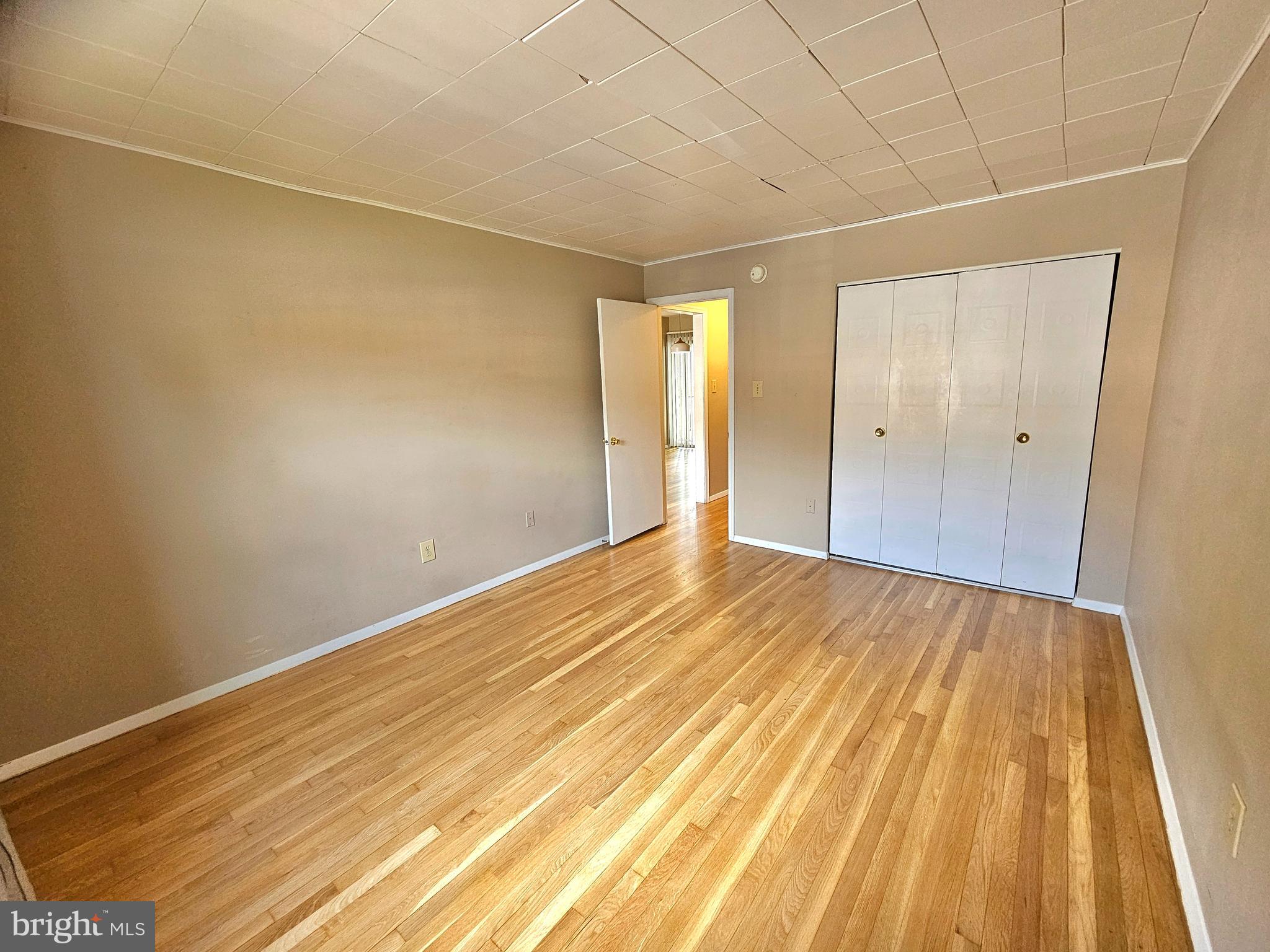 2417 Barracks Road, Unit 1 Charlottesville, VA 22901 - Photo 7 of 13 Bedroom #1