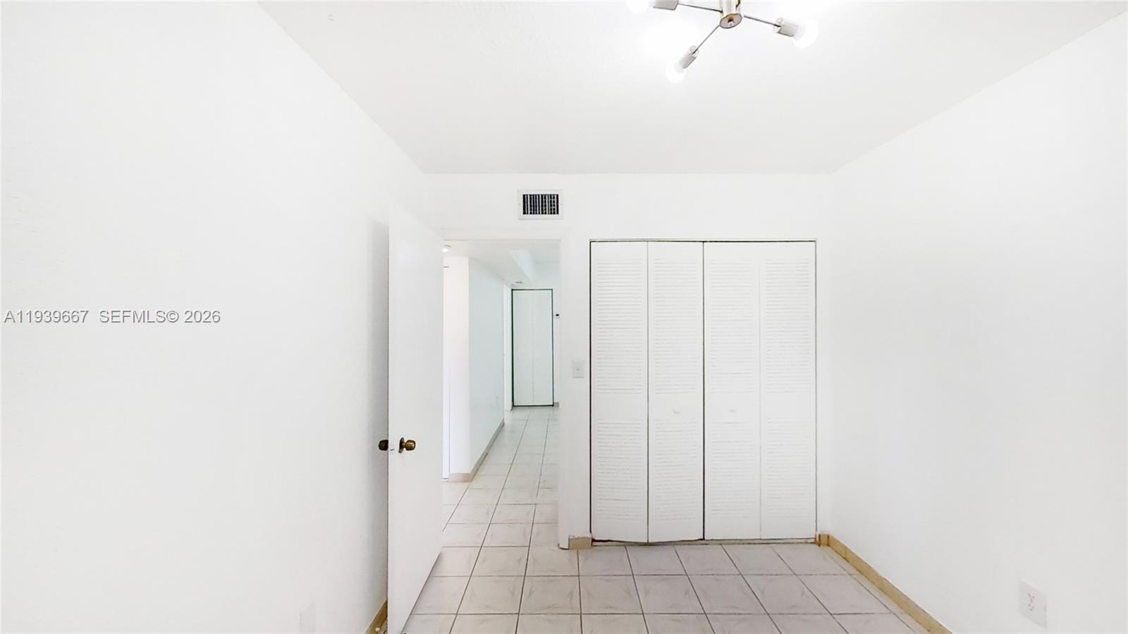 199 Southwest 12th Avenue, Unit 313E Miami, FL 33130 - Photo 8 of 21 a view of an empty room