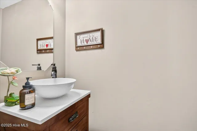 $275,000 | 1432 Judith Drive Southeast, Bolivia, NC 28422