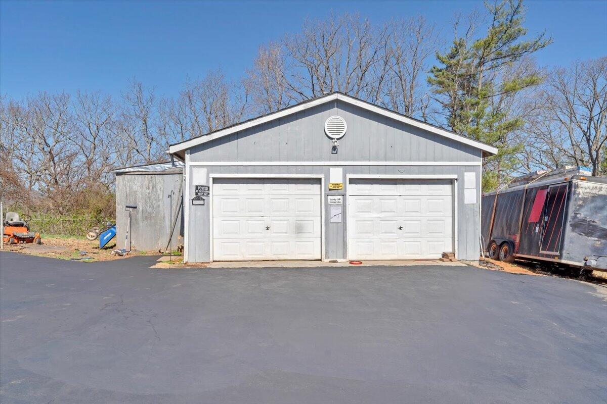 2385 Coopers Cove Road Hardy, VA 24101 - Photo 29 of 32 47-MIB04768