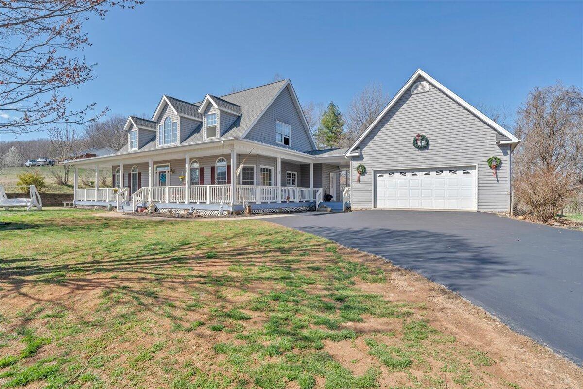 2385 Coopers Cove Road Hardy, VA 24101 - Photo 3 of 32 46-MIB04756