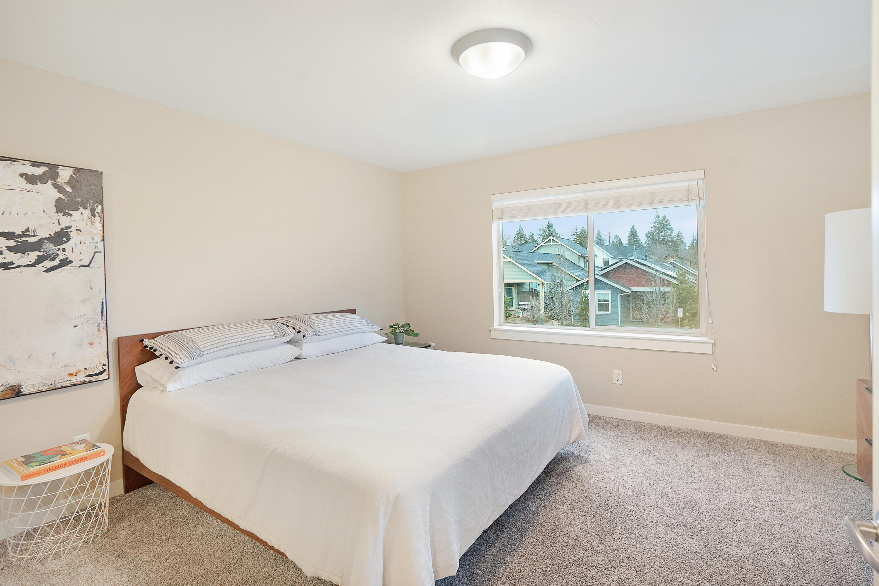 612 Northeast Vail Lane Bend, OR 97701 - Photo 14 of 32