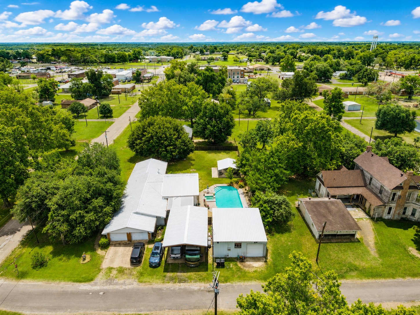 416 Division Street Jewett, TX 75846 - Photo 37 of 38 a view of an outdoor space and yard