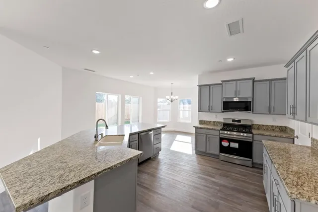 $575,000 | 4402 West Langden Drive, Unit LOT19, Fresno, CA 93722