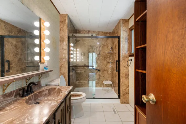 $700,000 | 715 Alpine Lane, Holmen, WI 54636