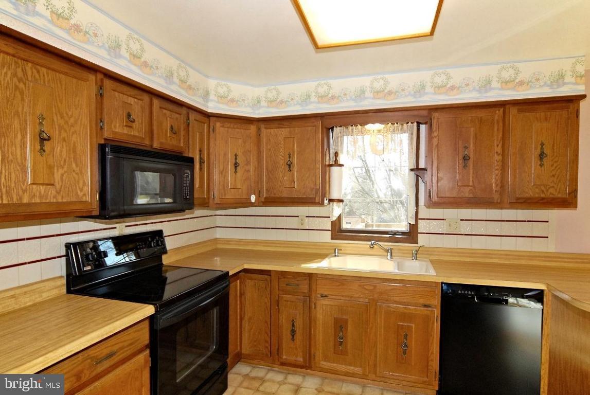3734 Concordia Road Columbia, PA 17512 - Photo 7 of 33 Gallery Image 7
