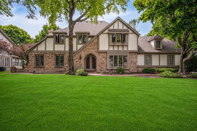 3 Maplewood Court Wind Point, WI 53402 - Photo 1 of 40 front