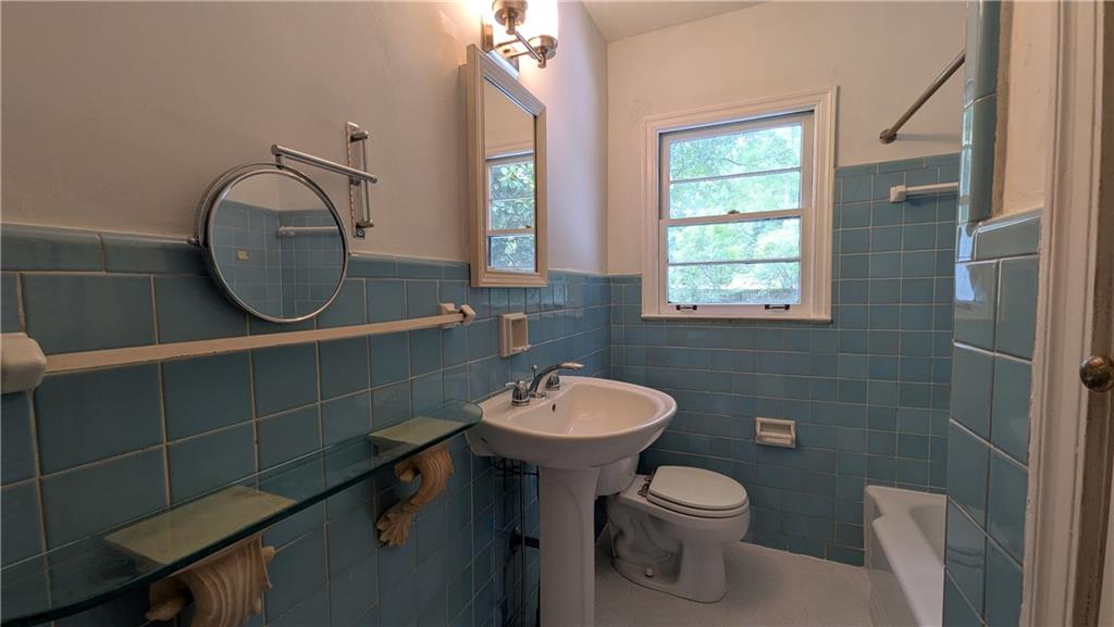 4300 Rickenbacker Way Northeast Atlanta, GA 30342 - Photo 15 of 29