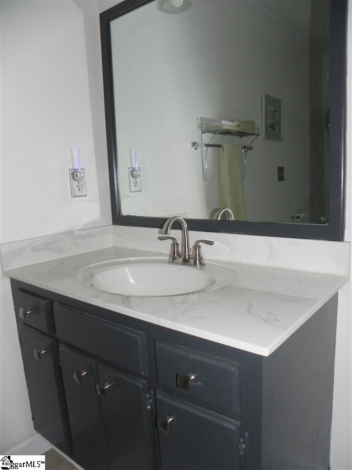 110 Bayberry Road Greer, SC 29650 - Photo 15 of 19 Gallery Image 15