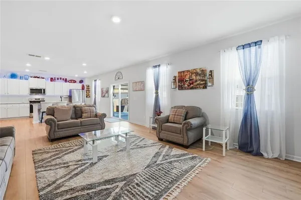 $2,500 | 196 Summit Pointe Drive, Dallas, GA 30132