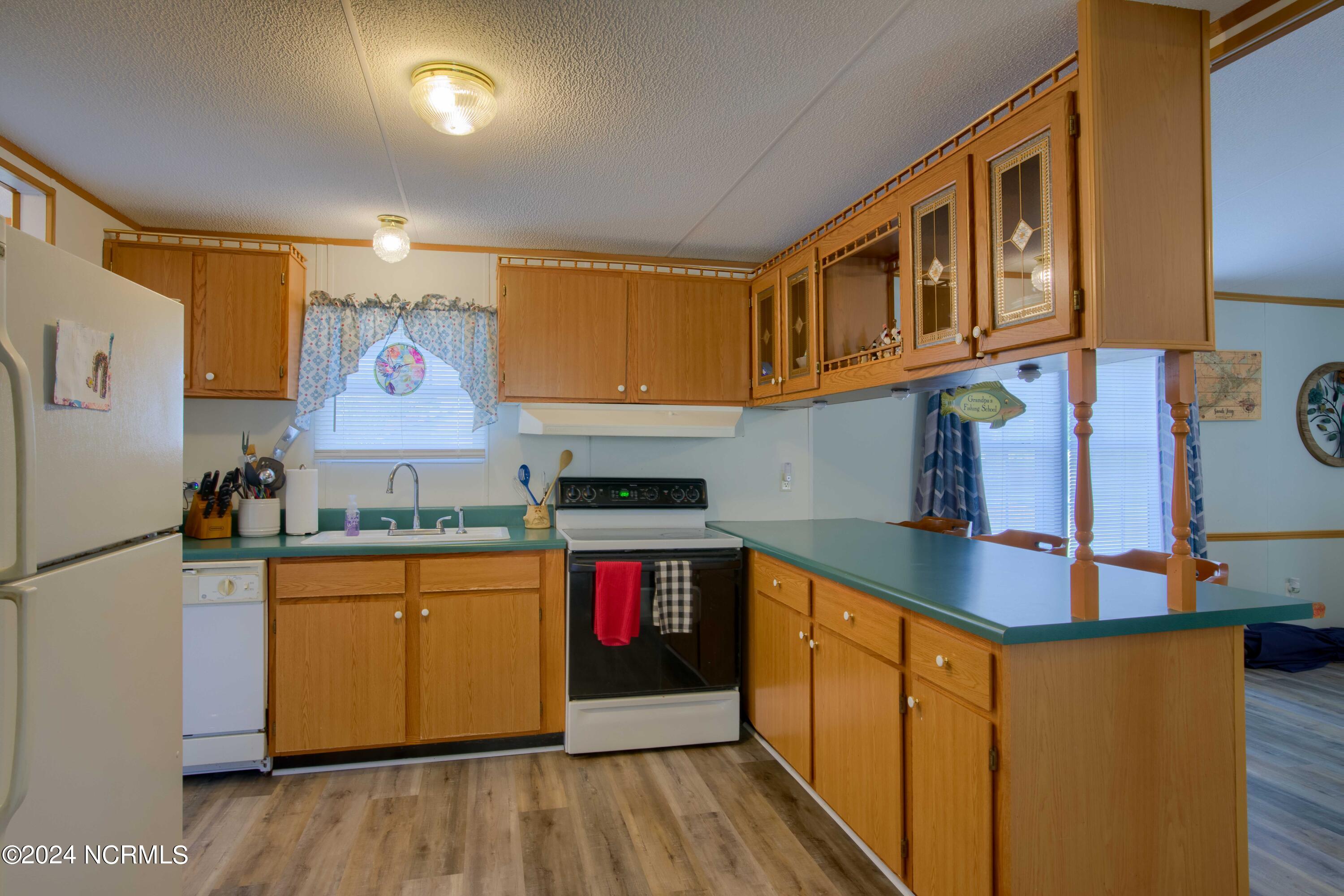 385 Peru Road Sneads Ferry, NC 28460 - Photo 17 of 27 385 Peru - Interiors_14