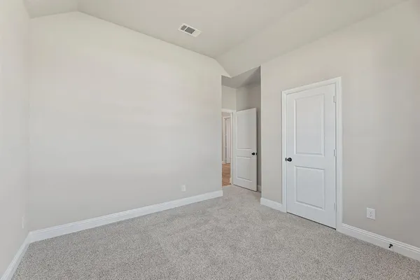 $369,900 | 2106 Briarwood Drive, Bridgeport, TX 76426