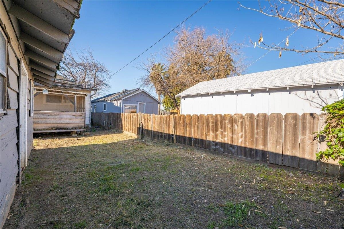 532 Madison Street Red Bluff, CA 96080 - Photo 26 of 35