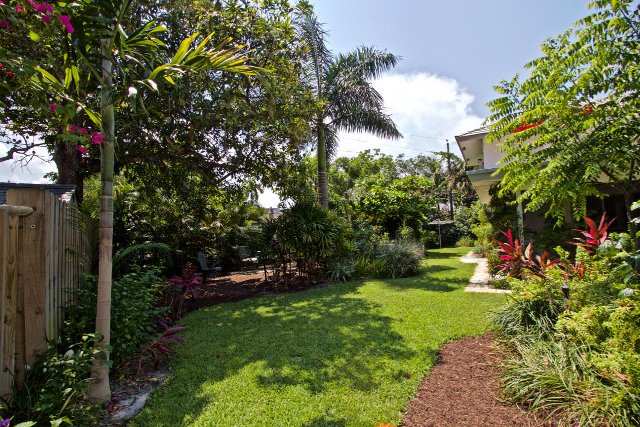 1495 Northeast 4th Court Boca Raton, FL 33432 - Photo 25 of 26 IMG_0493