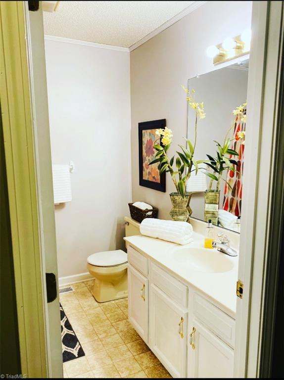 3945 Laurel Grove Road Winston-Salem, NC 27127 - Photo 16 of 26 Gallery Image 16