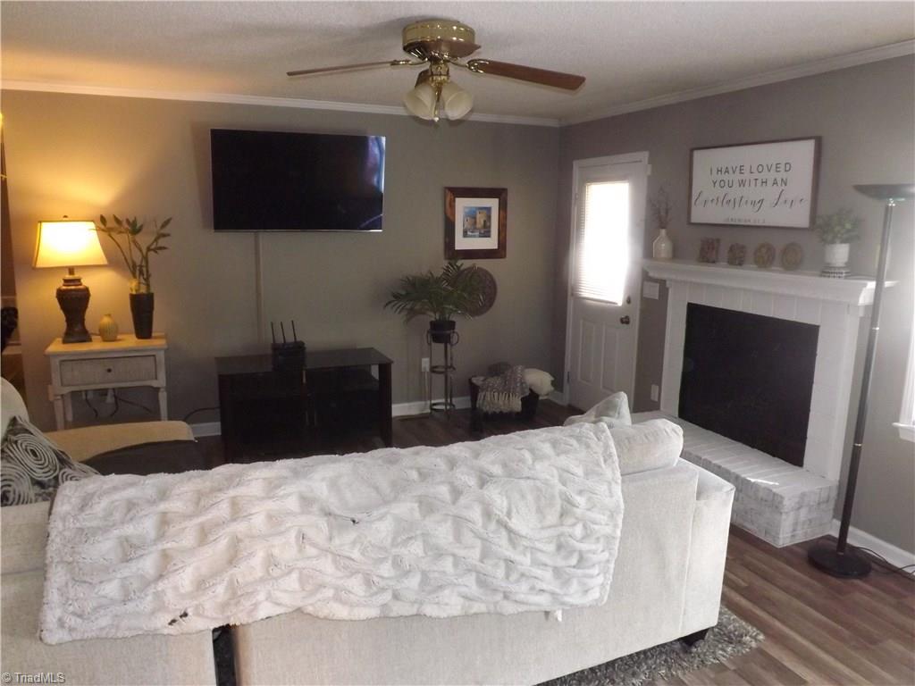 3945 Laurel Grove Road Winston-Salem, NC 27127 - Photo 5 of 26 Gallery Image 5