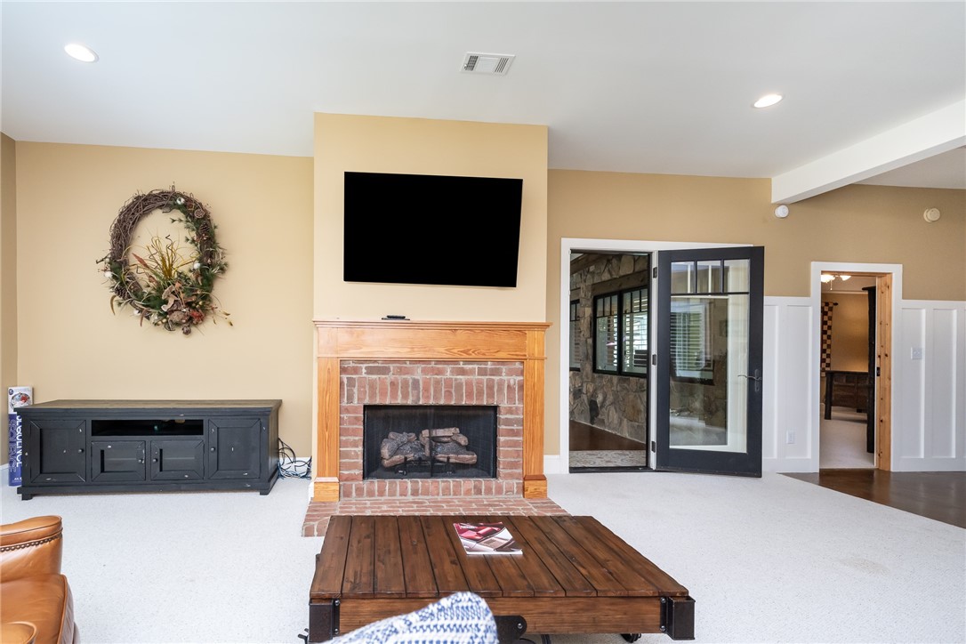 211 Vineyard Park Sunset, SC 29685 - Photo 33 of 50