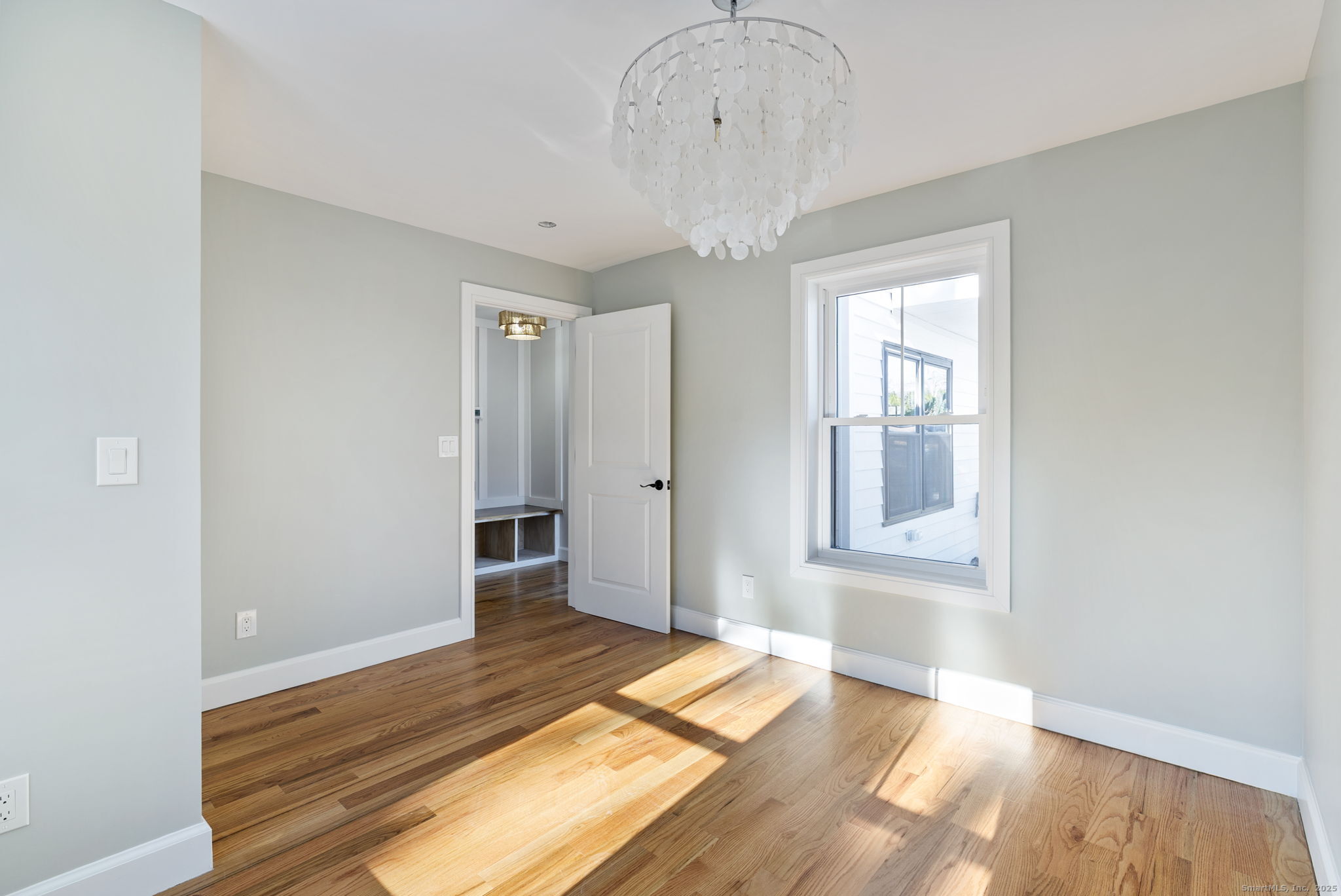 23 Clinton Avenue Old Saybrook, CT 06475 - Photo 18 of 34