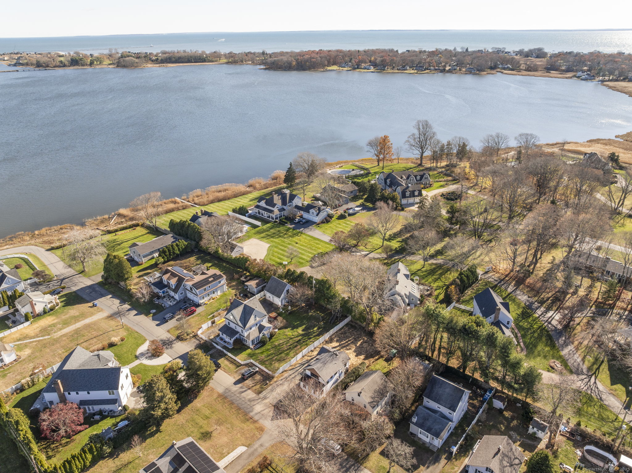23 Clinton Avenue Old Saybrook, CT 06475 - Photo 31 of 34