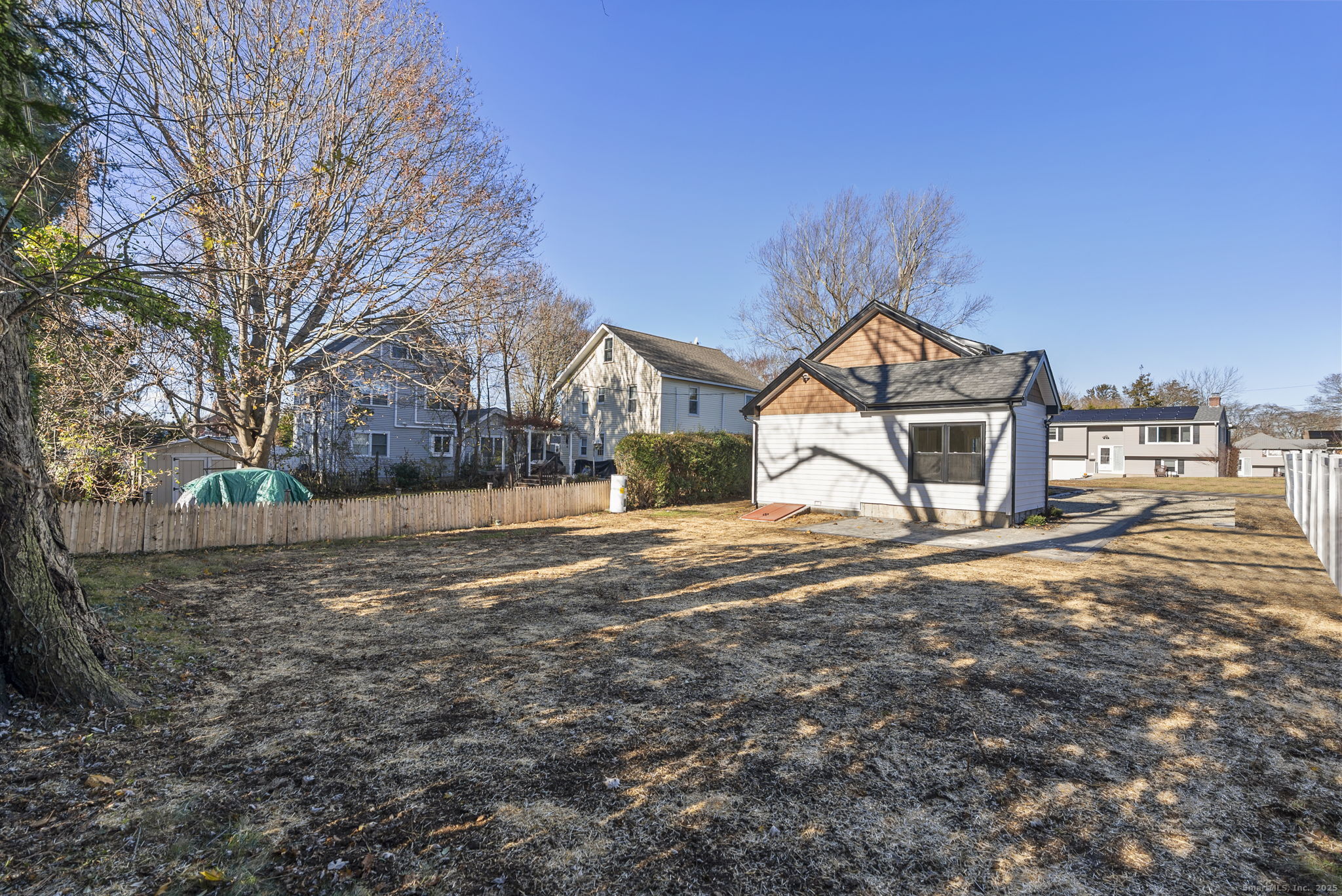 23 Clinton Avenue Old Saybrook, CT 06475 - Photo 32 of 34
