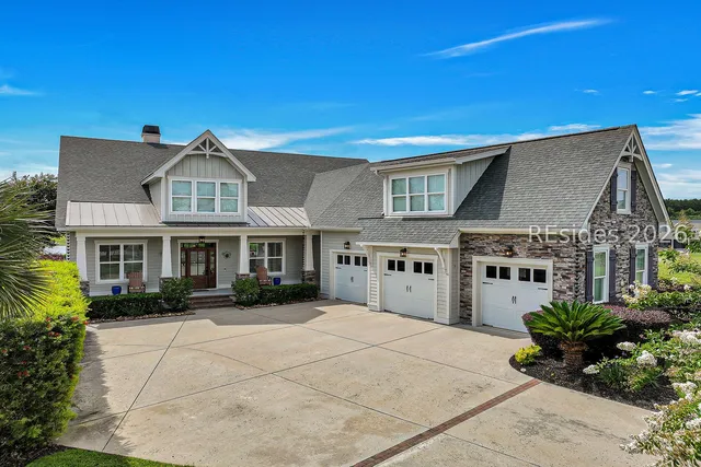 $1,635,000 | 7 Reflection Point, Bluffton, SC 29910
