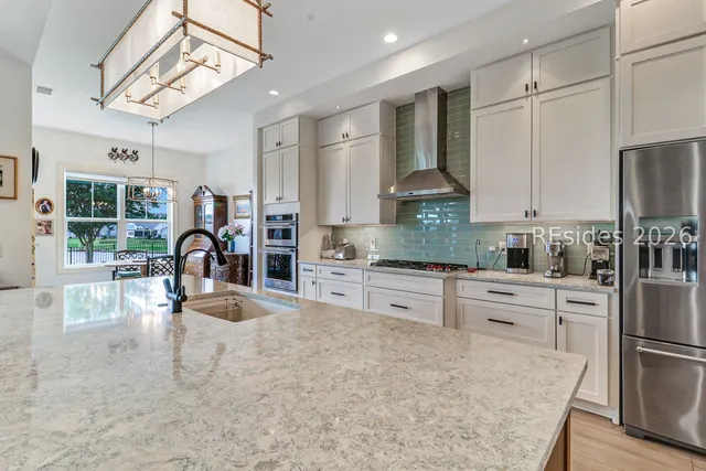 $1,635,000 | 7 Reflection Point, Bluffton, SC 29910